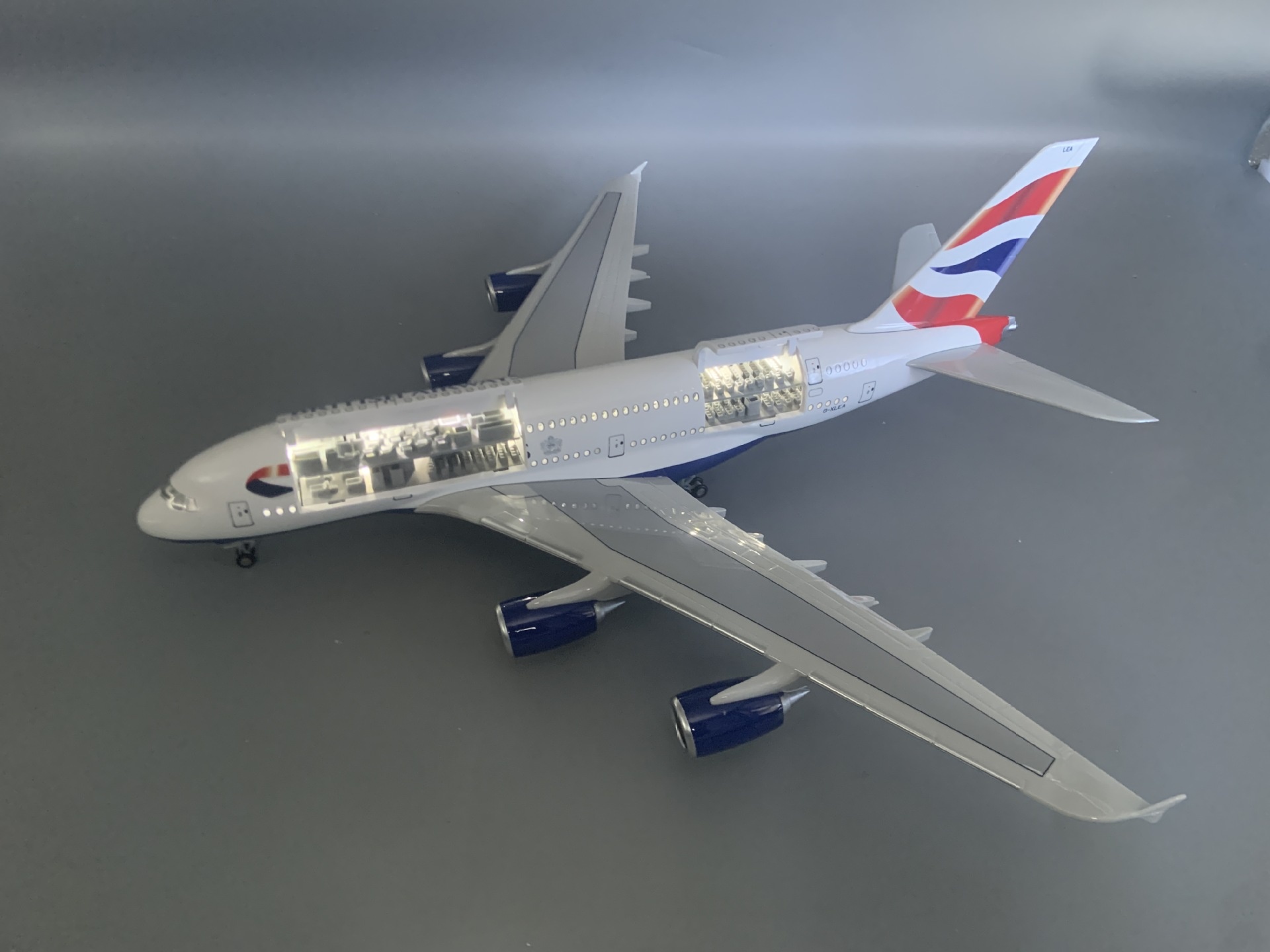 Modelo de Avião em Escala 46CM - Outdoor Furniture Glider avaliação e preço